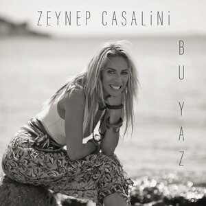 Zeynep Casalini 5