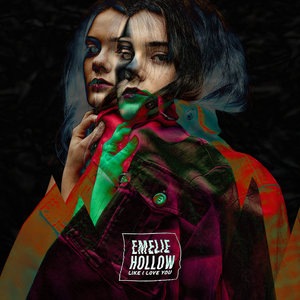 Emelie Hollow 3