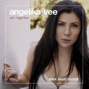 Angelika Vee 10