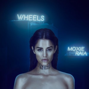 Moxie Raia 4