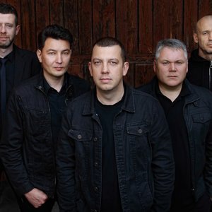 Апрель научил нас любить