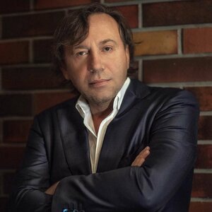 Братва, не стреляйте друг друга