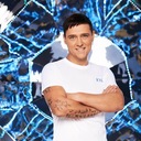 Рядом с ней