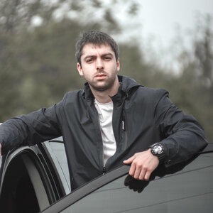 Полюбила хулигана