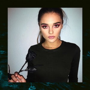 Charlotte Lawrence 1