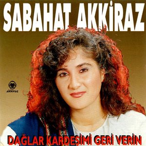 Sabahat Akkiraz 3