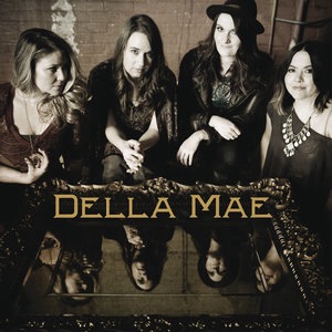 Della Mae 3