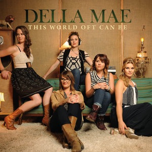 Della Mae 1