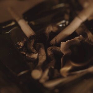 Hiç Söylemesem De Sana