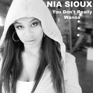 Nia Sioux 4