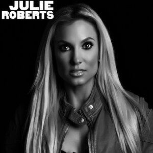 Julie Roberts 5