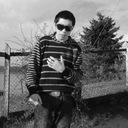 Tan Cerca Pero Tan Lejos