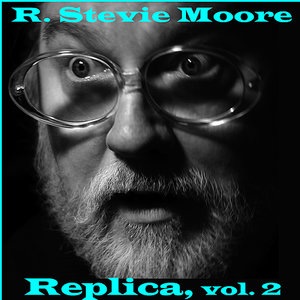 R Stevie Moore 15