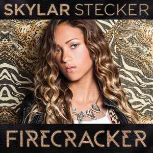 Skylar Stecker 5