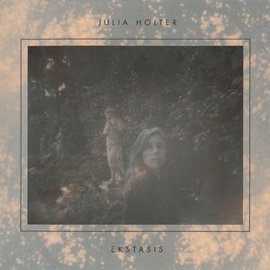 Julia Holter 7