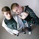 Отпусти меня из омута глаз твоих мир слишком тесен для нас двоих я не могу так ненавидить и любить то морозы лютые,то жар в груди