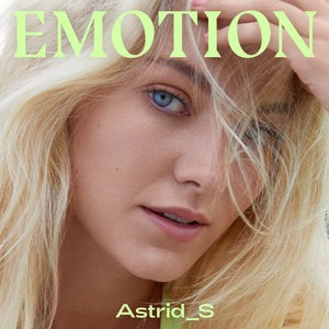 Astrid S 10