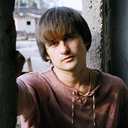 Я ненавижу себя за то, что я люблю тебя.