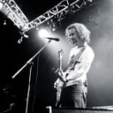 Тільки любов зупинить час