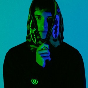 Не знаю и не помню