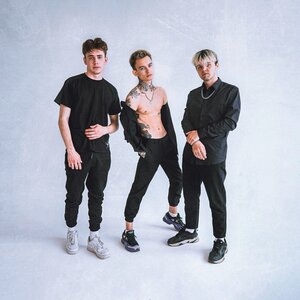 Матовый седан