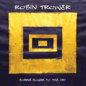 ROBIN TROWER 24