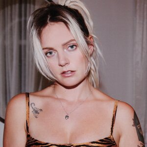 Tove Lo 3