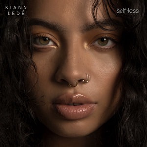 Kiana Ledé 4