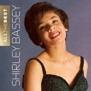 Shirley Bassey 71