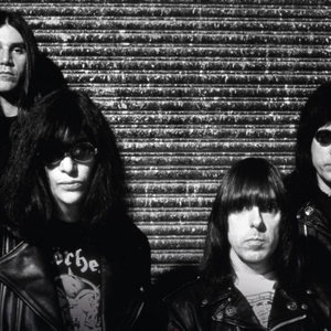 Ramones 30