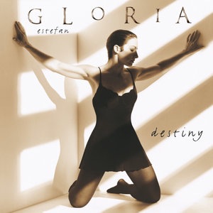 Gloria Estefan 15