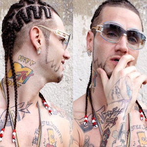 Riff Raff 49