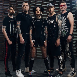 Кончилась война .